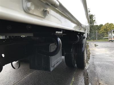 2016 Toyota Dyna - Thumbnail