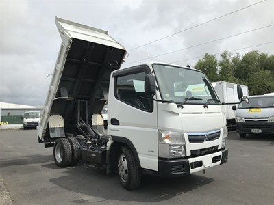 2019 Mitsubishi Canter - Thumbnail