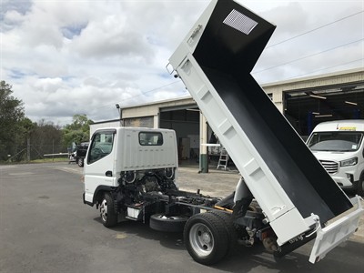 2019 Mitsubishi Canter - Thumbnail