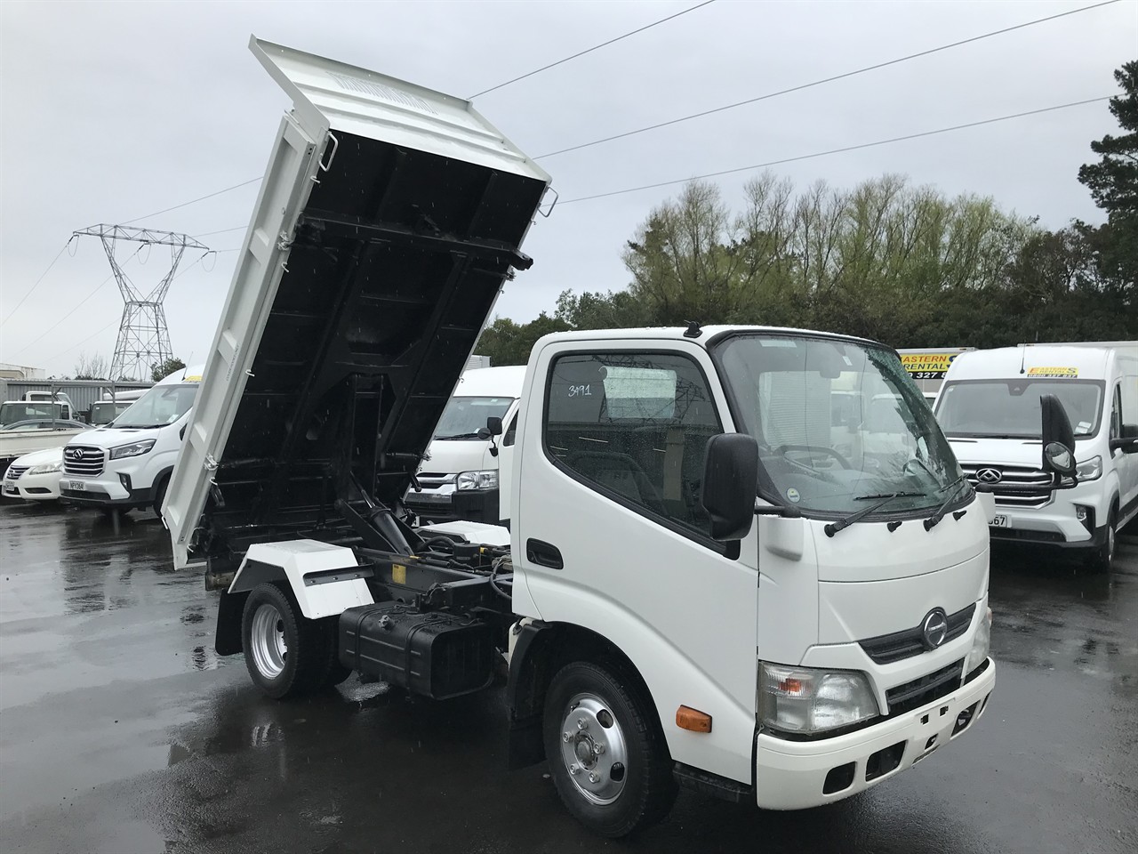 2014 Hino Dutro