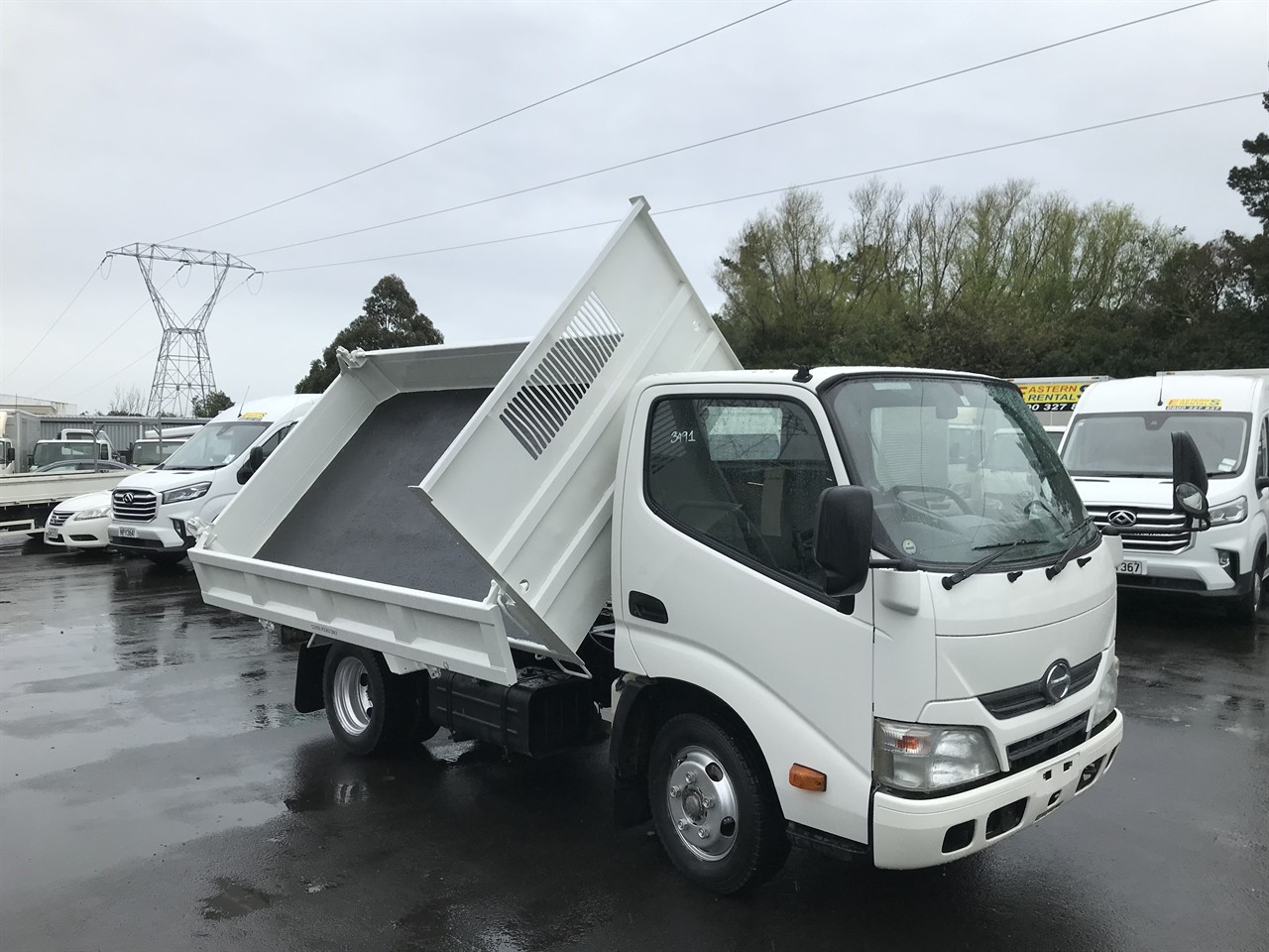 2014 Hino Dutro