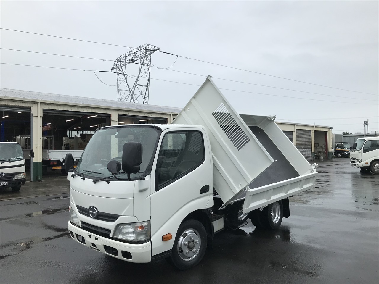2014 Hino Dutro