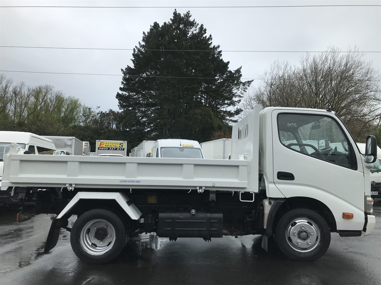 2014 Hino Dutro