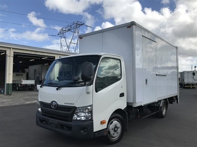 2017 Toyota Toyoace