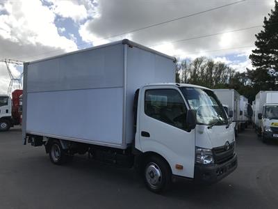 2017 Toyota Toyoace - Thumbnail