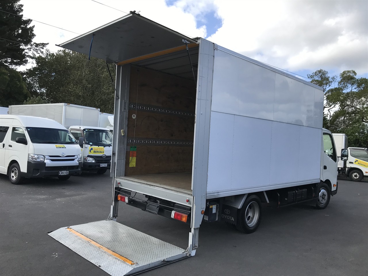 2017 Toyota Toyoace