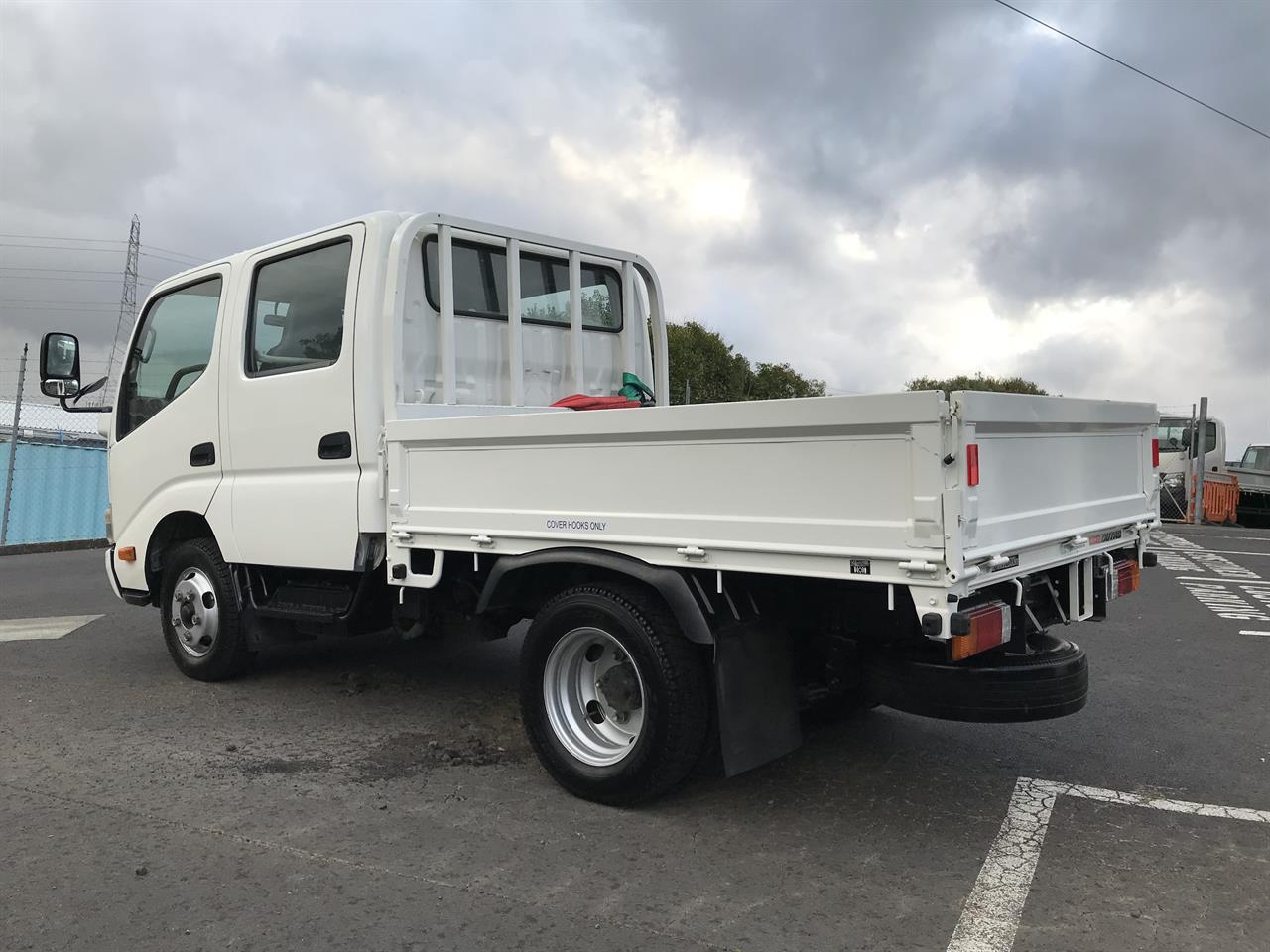 2012 Hino Dutro