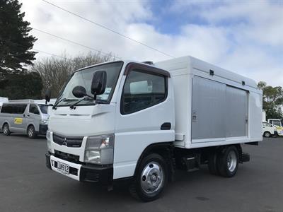2012 Mitsubishi Canter - Thumbnail
