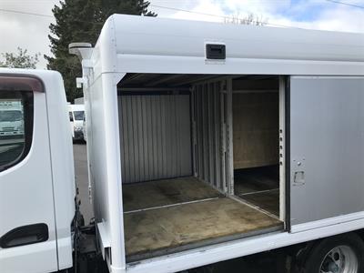 2012 Mitsubishi Canter - Thumbnail