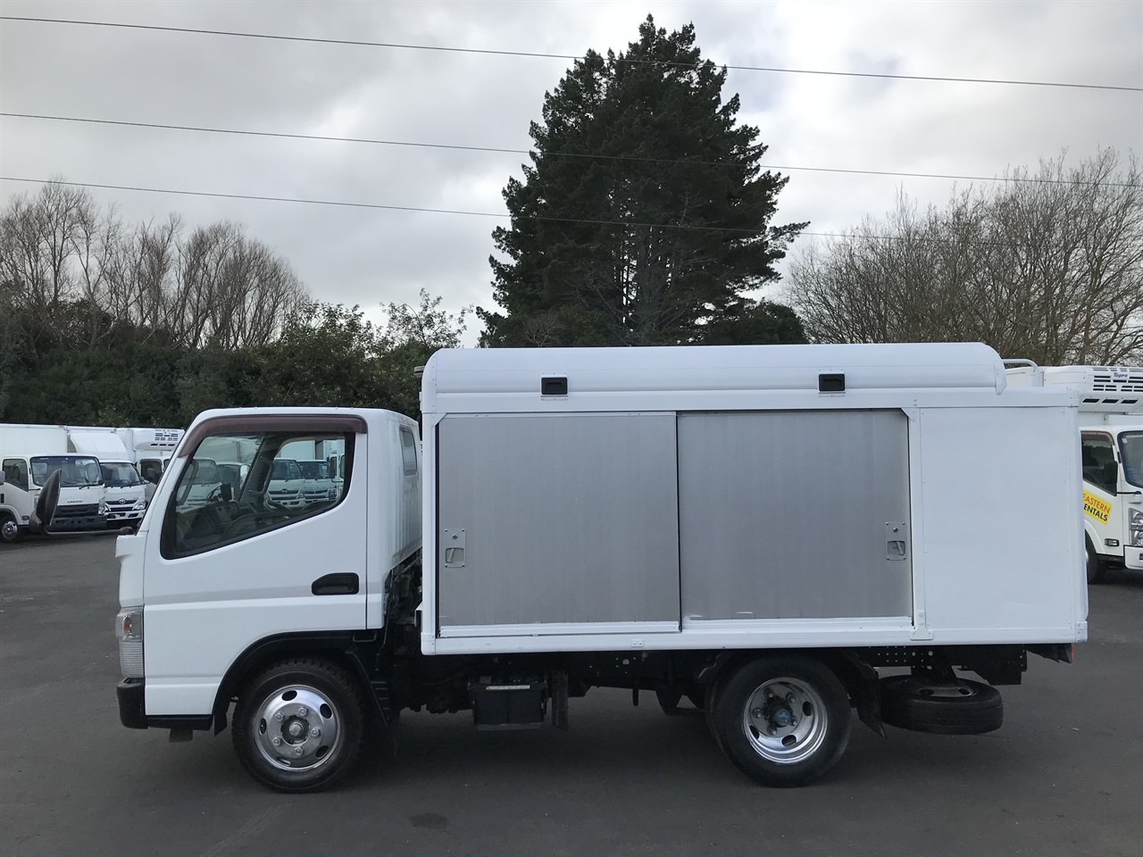 2012 Mitsubishi Canter