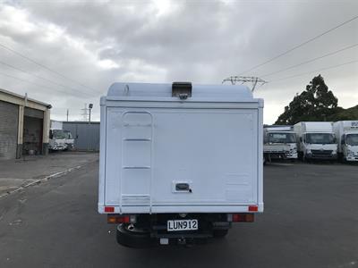 2012 Mitsubishi Canter - Thumbnail