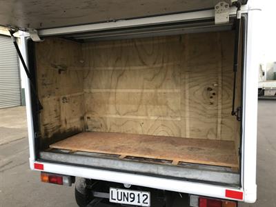 2012 Mitsubishi Canter - Thumbnail