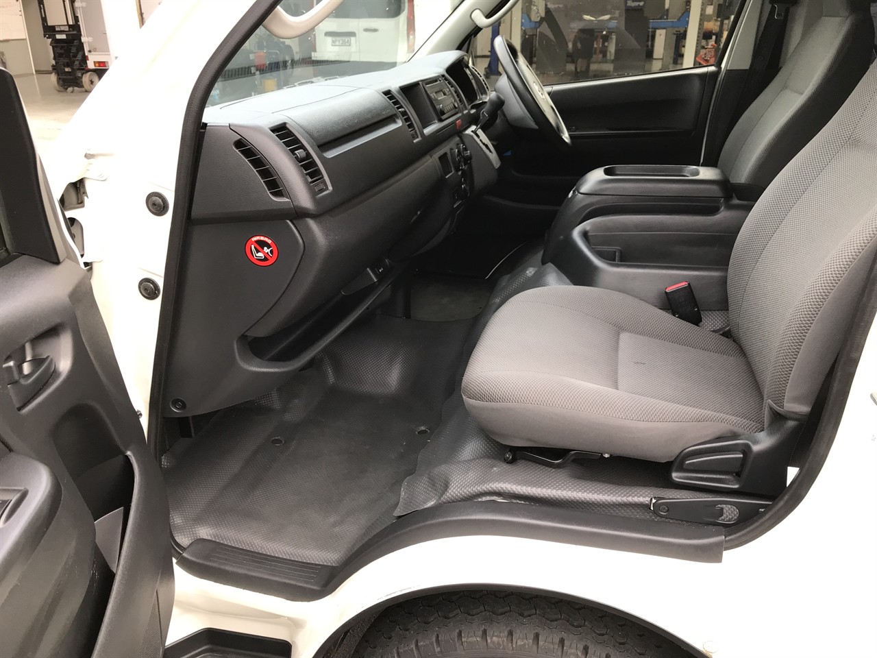 2016 Toyota Hiace