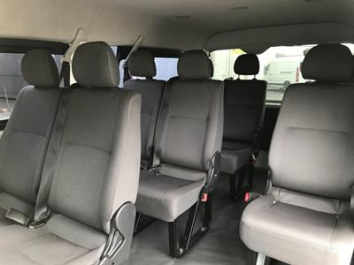 2016 Toyota Hiace - Thumbnail