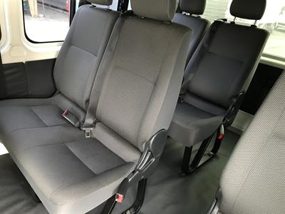2016 Toyota Hiace - Thumbnail