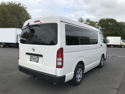 2016 Toyota Hiace - Thumbnail