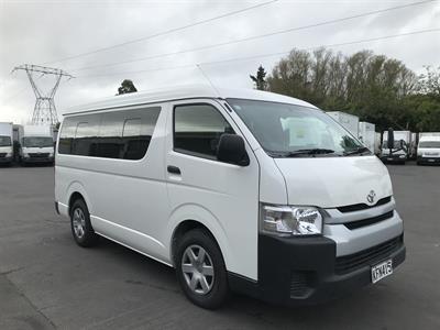 2016 Toyota Hiace - Thumbnail