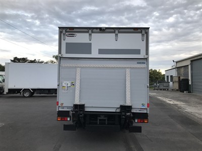 2018 Mitsubishi Canter - Thumbnail