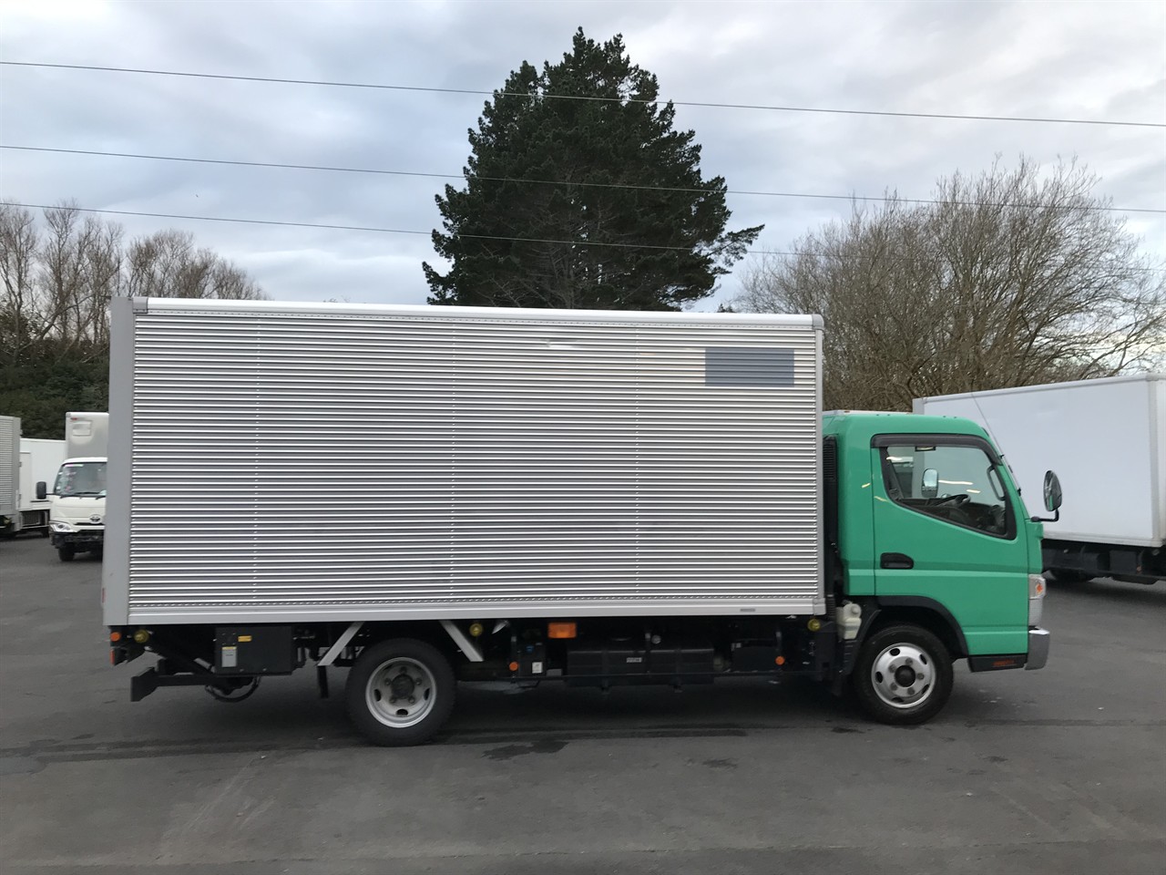 2018 Mitsubishi Canter