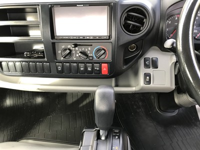 2017 Toyota Toyace - Thumbnail