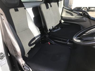 2020 Mitsubishi Canter - Thumbnail