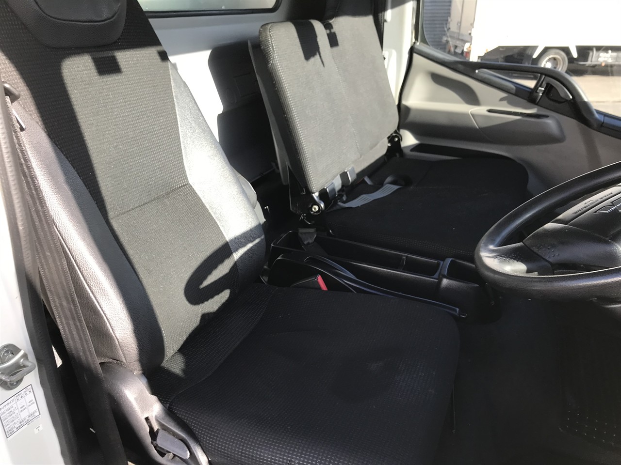 2020 Mitsubishi Canter