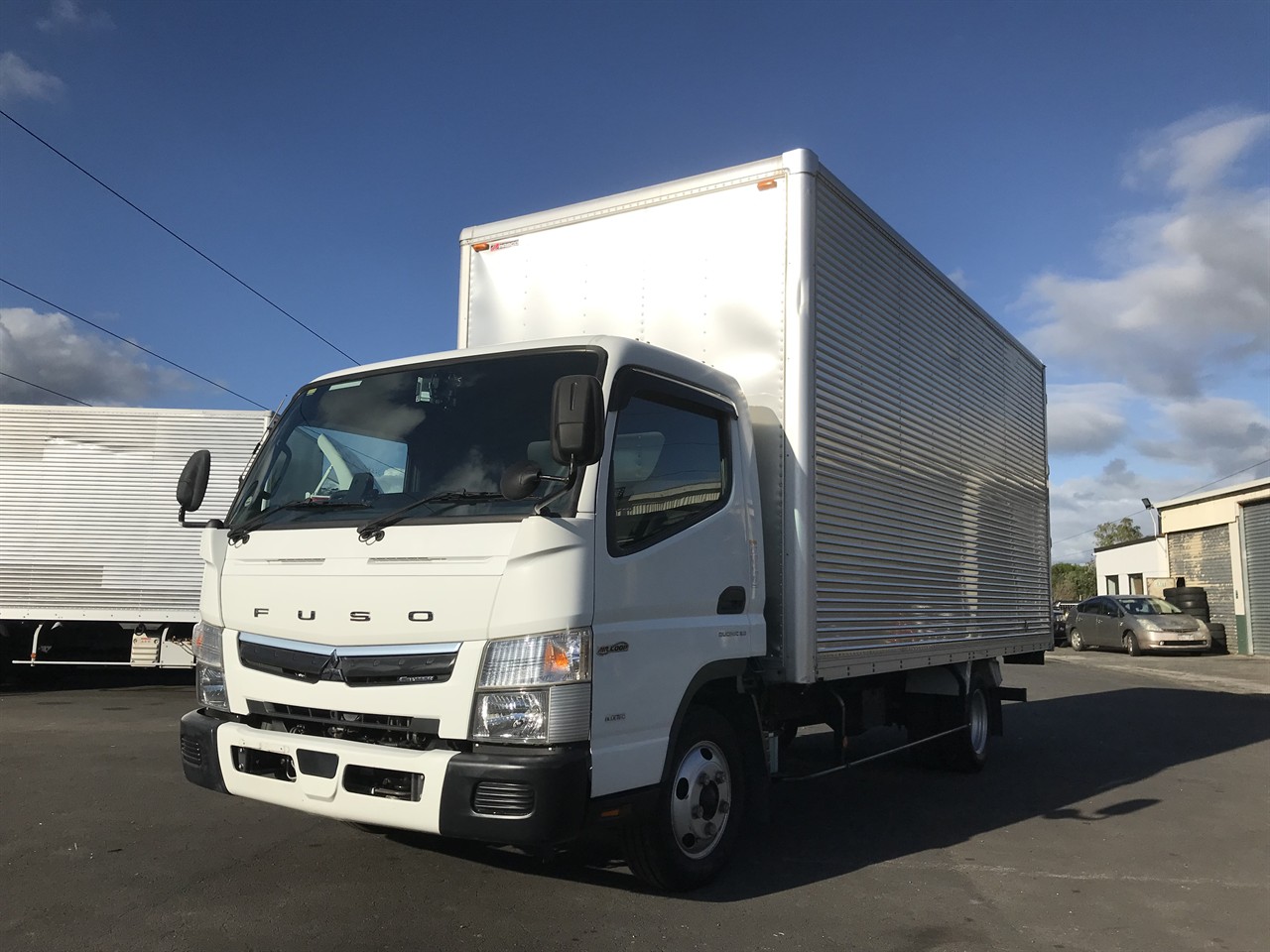 2020 Mitsubishi Canter