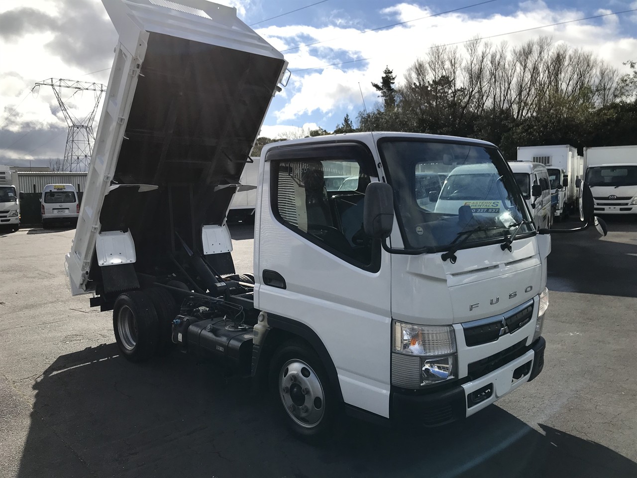 2019 Mitsubishi Canter