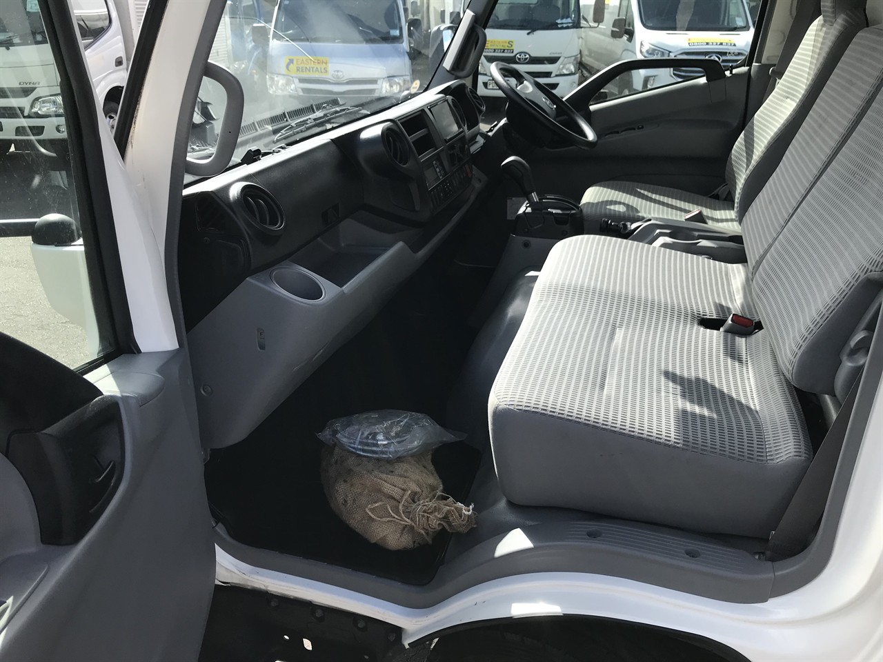 2018 Hino Dutro