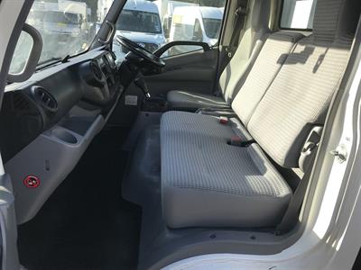 2015 Toyota Dyna - Thumbnail