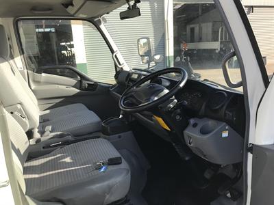 2015 Toyota Dyna - Thumbnail