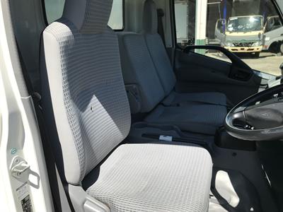 2015 Toyota Dyna - Thumbnail