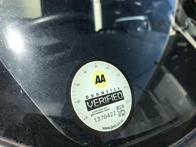 2017 Hino Dutro - Thumbnail