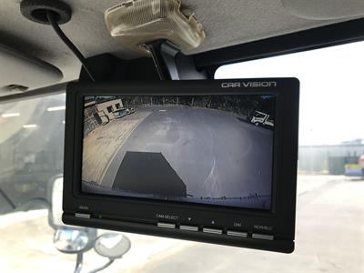 2017 Hino Dutro - Thumbnail