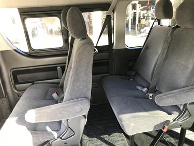 2014 Toyota Hiace - Thumbnail