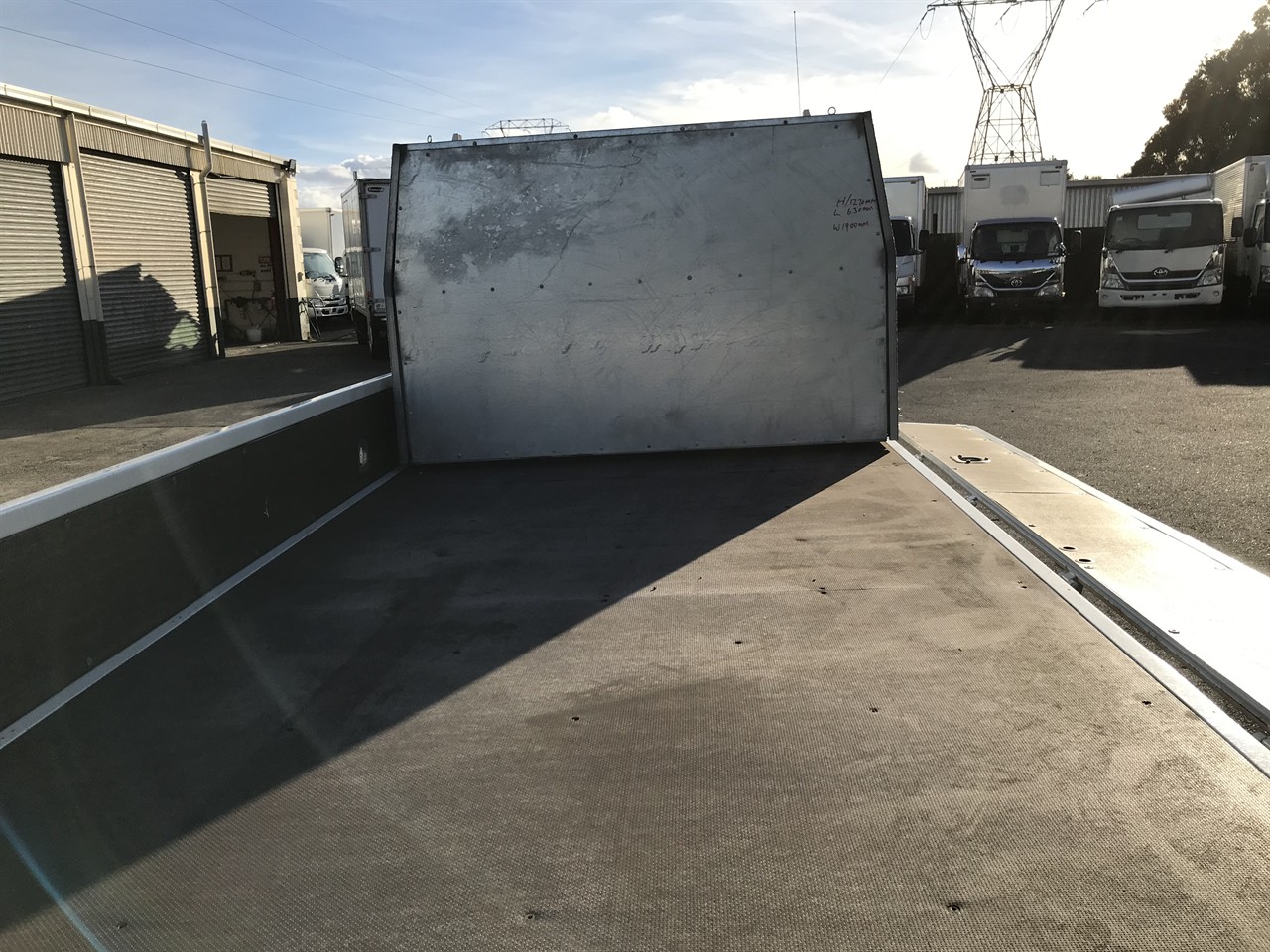 2016 Mitsubishi Canter