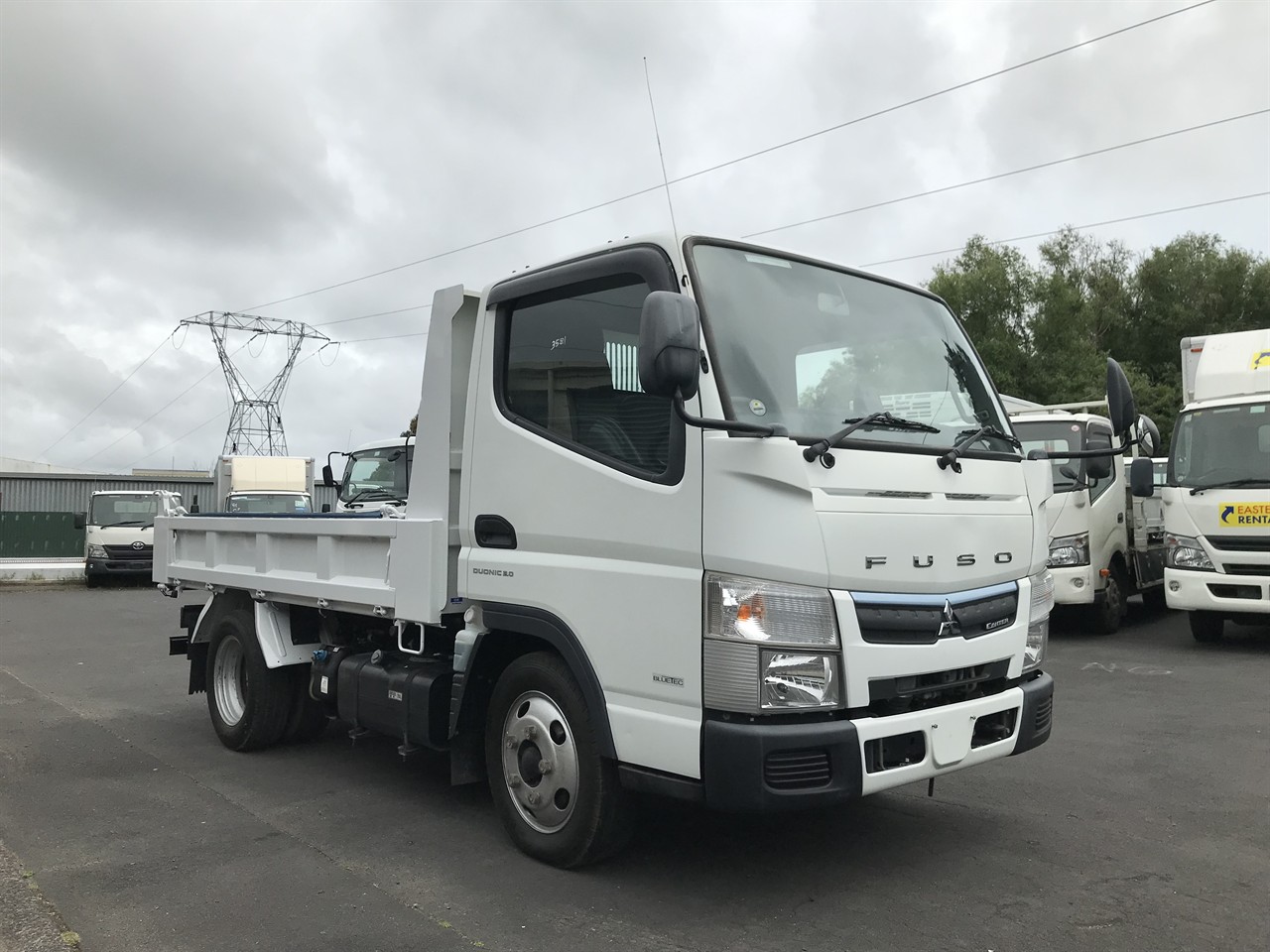 2019 Mitsubishi Canter