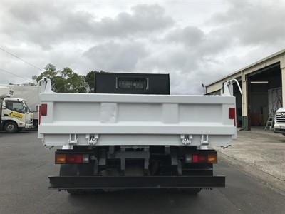 2019 Mitsubishi Canter - Thumbnail