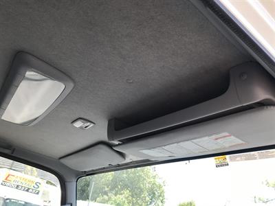 2016 Isuzu Elf - Thumbnail