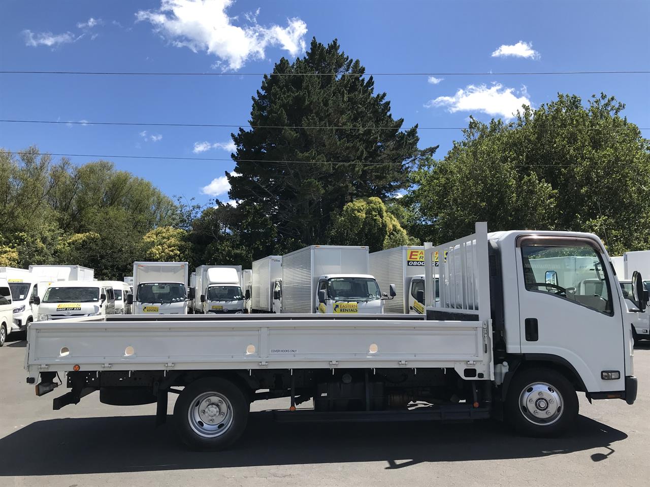 2016 Isuzu Elf
