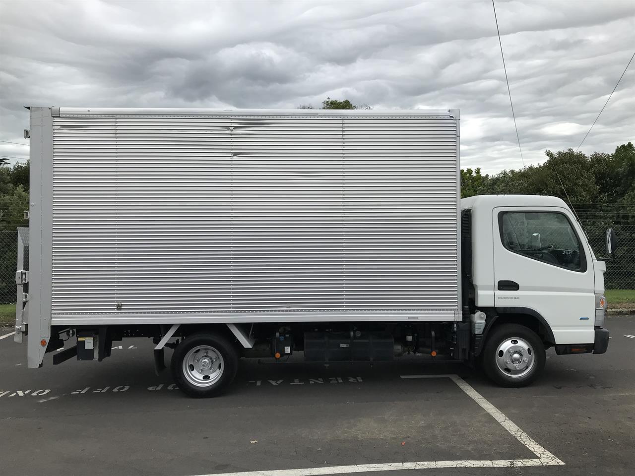 2017 Nissan Atlas