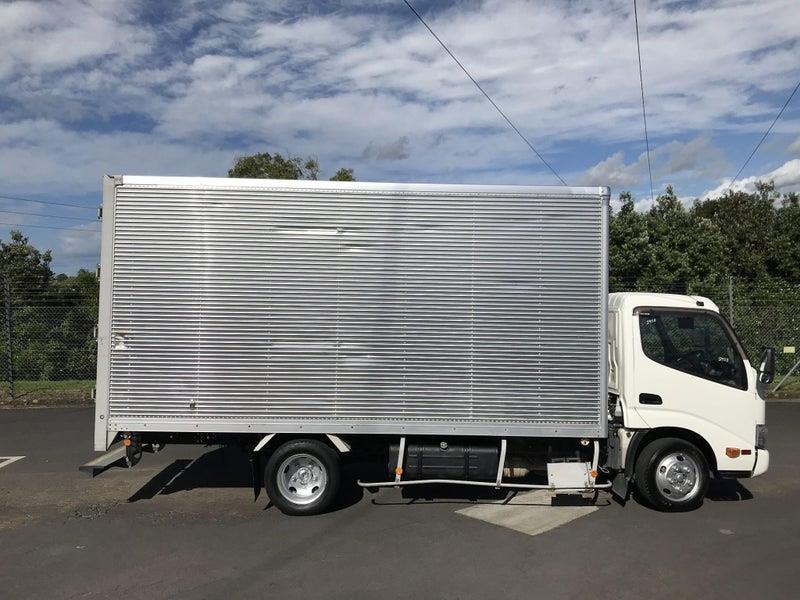2018 Hino Dutro