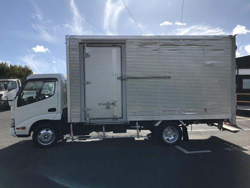2018 Hino Dutro