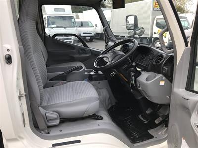 2012 Toyota Dyna - Thumbnail