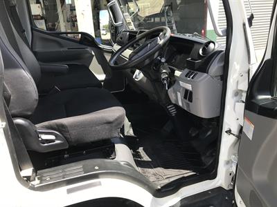 2019 Mitsubishi Canter - Thumbnail