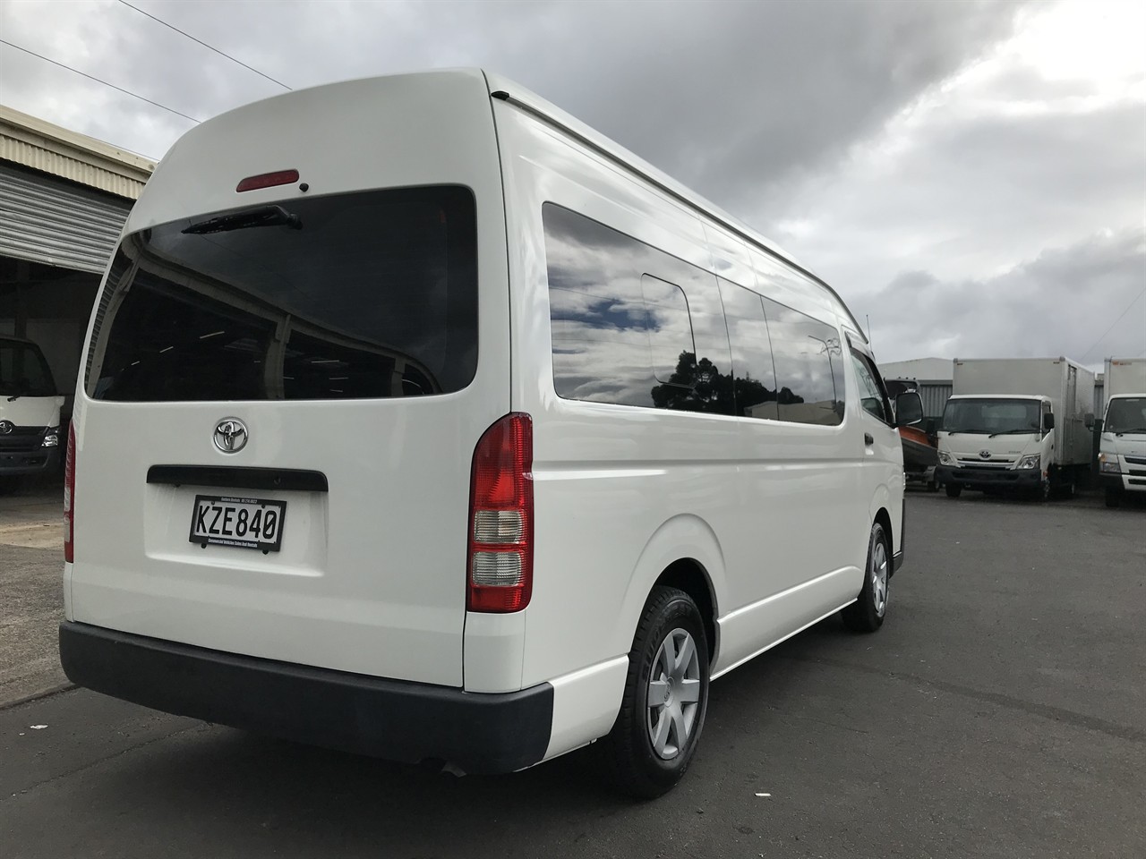 2015 Toyota Hiace