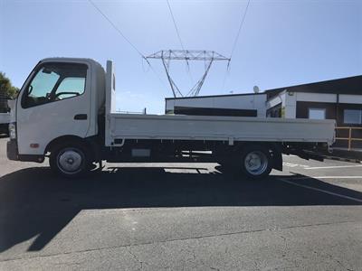 2018 Toyota Dyna - Thumbnail