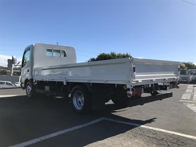 2018 Toyota Dyna - Thumbnail
