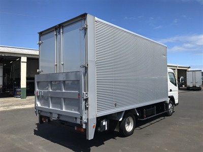 2014 Nissan Atlas - Thumbnail