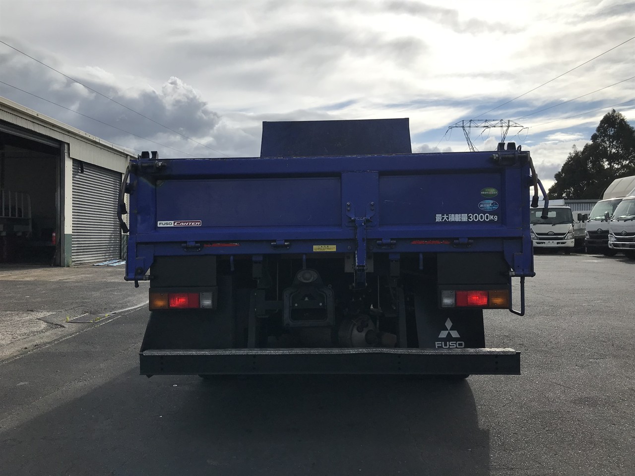 2020 Mitsubishi Canter